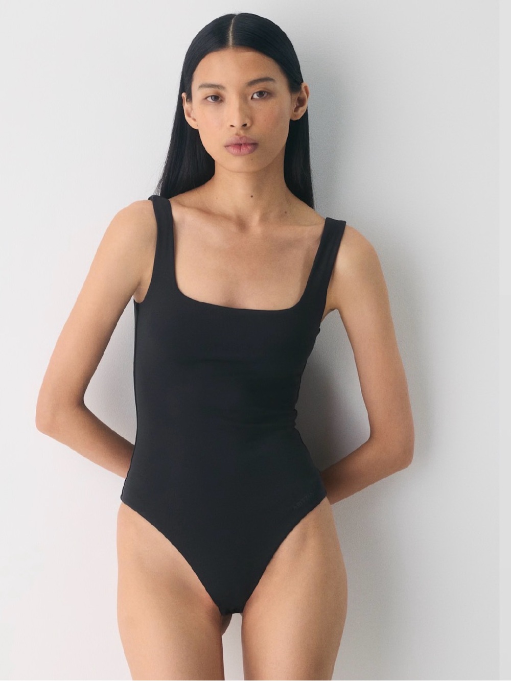 Aritzia tank top bodysuit contour